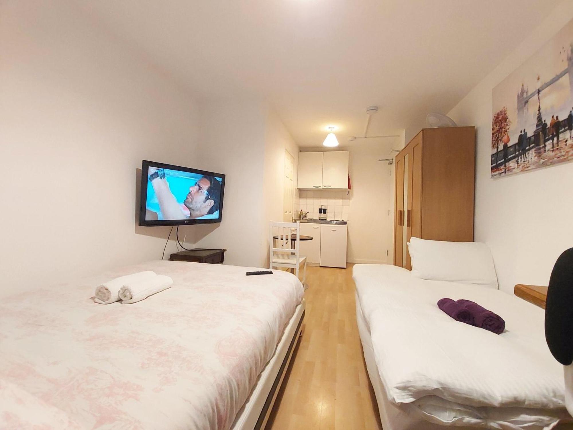 London Harford House Rooms Bilik gambar